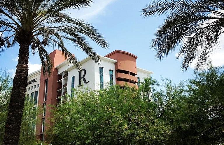 renaissance-phoenix-glendale